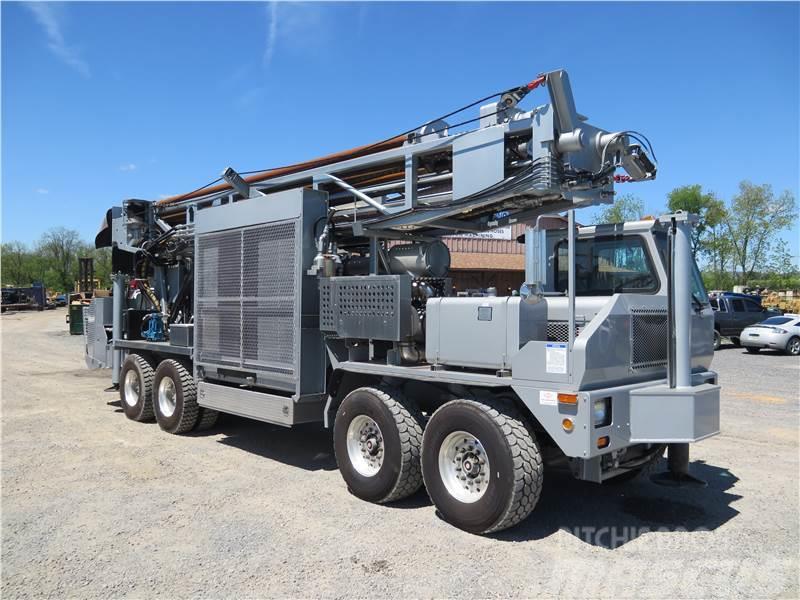 Ingersoll Rand T4W or T4W DH Drill Rig Surface drill rigs