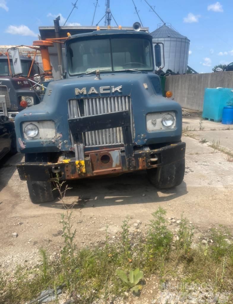 MAC Truck Kipper