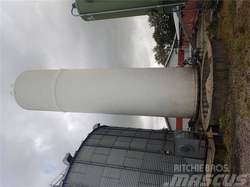 Tunetank glasfiber silo 210 m3 Uitkuilmachines