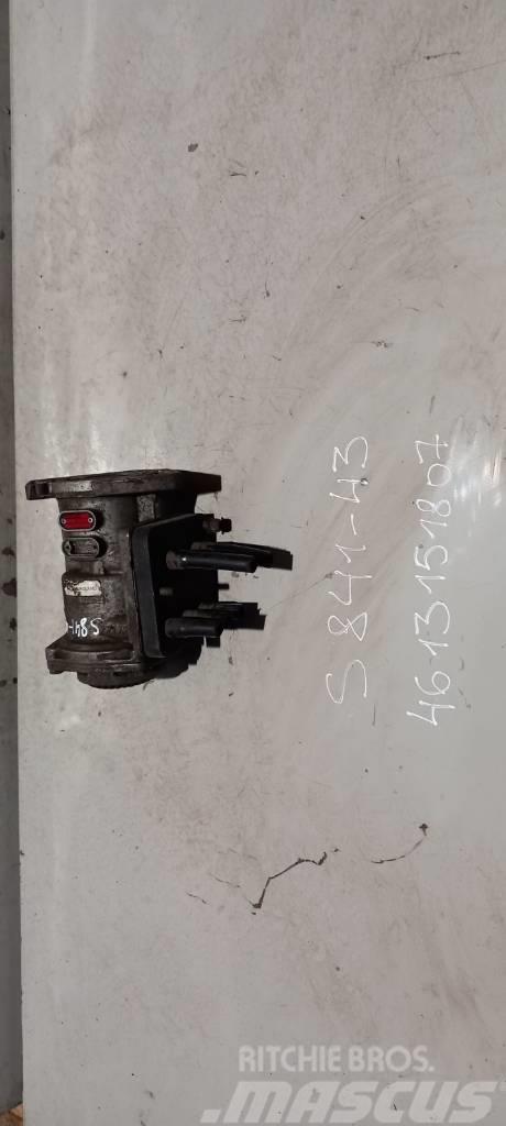 Scania 94.230 brake main valve 4613151807 Remmen