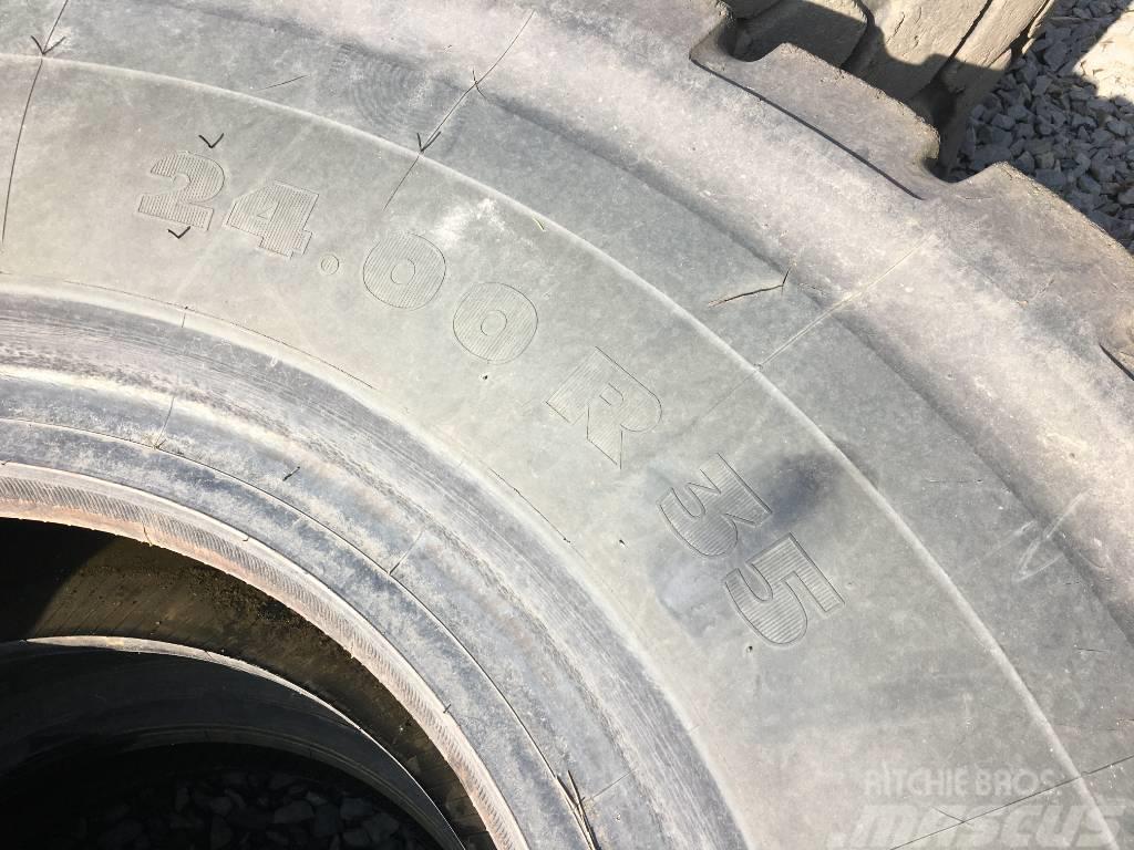 Goodyear 24.00R35 tyres Banden, wielen en velgen