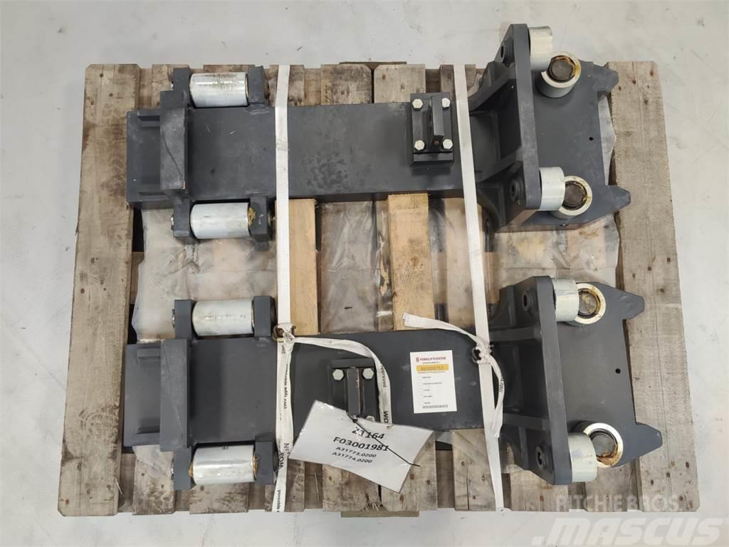 Kalmar Set FSS plates hook on Overige tweedehands voorzetapparatuur en componenten