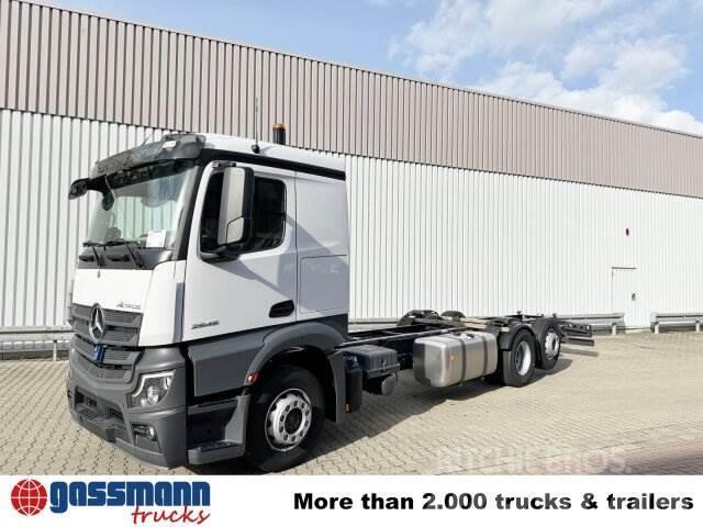 Mercedes-Benz Actros 2545 L 6x2, Lenk-/Liftachse, Chassis met cabine