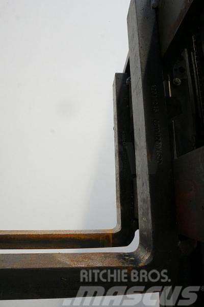 Linde R 14 S 115-02 Reachtruck voor hoog niveau