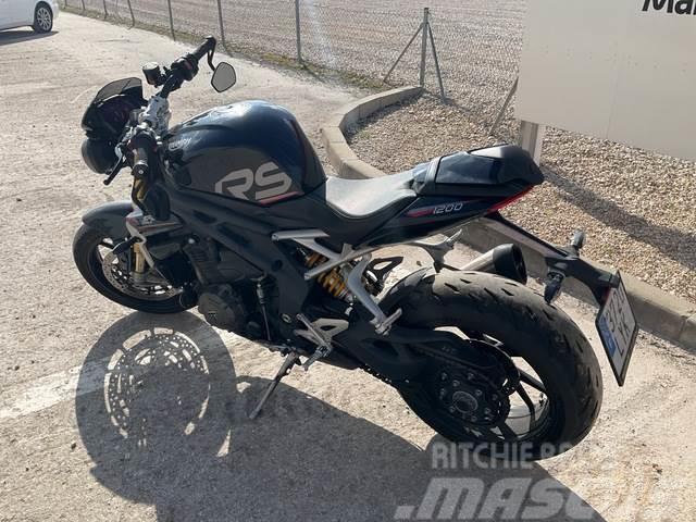 Triumph Speed Triple 1200RD Anders