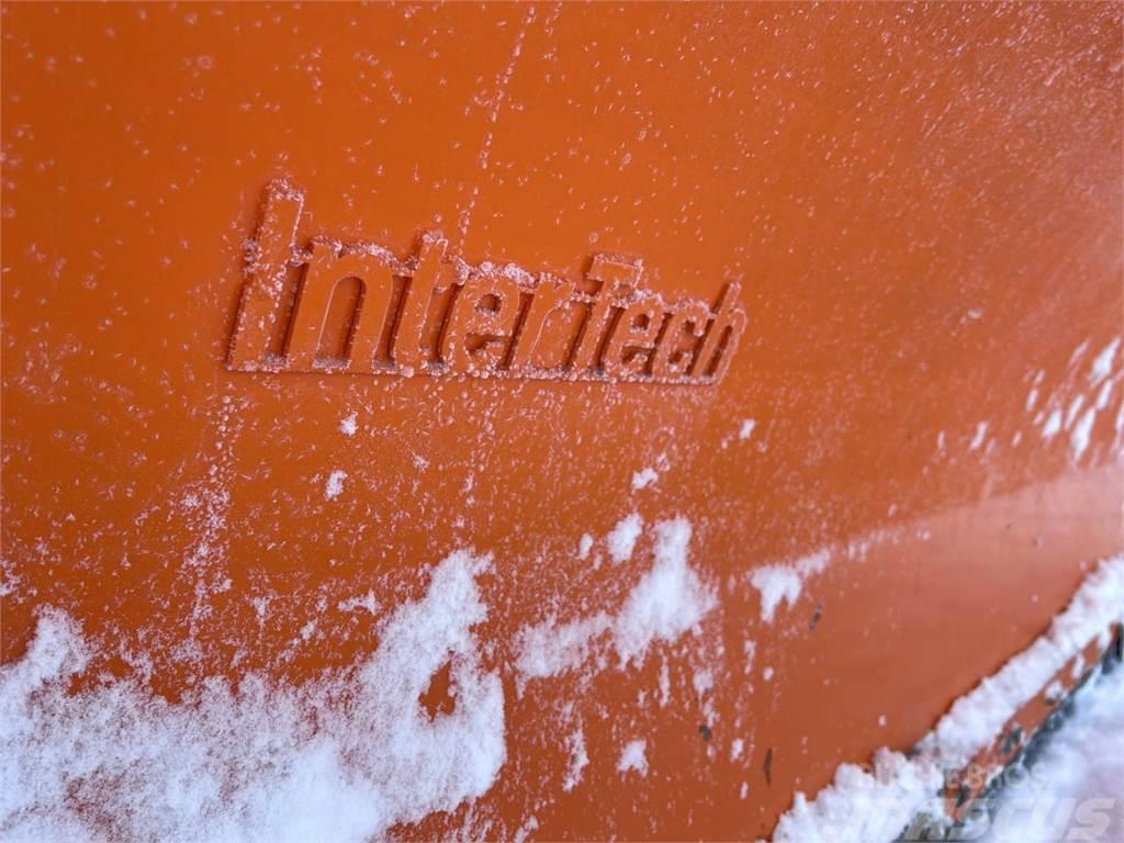 Inter-Tech SKRÅPLOV 3 METER Sneeuwschuivers en -ploegen