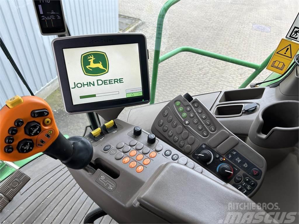 John Deere S690 Maaidorsmachines
