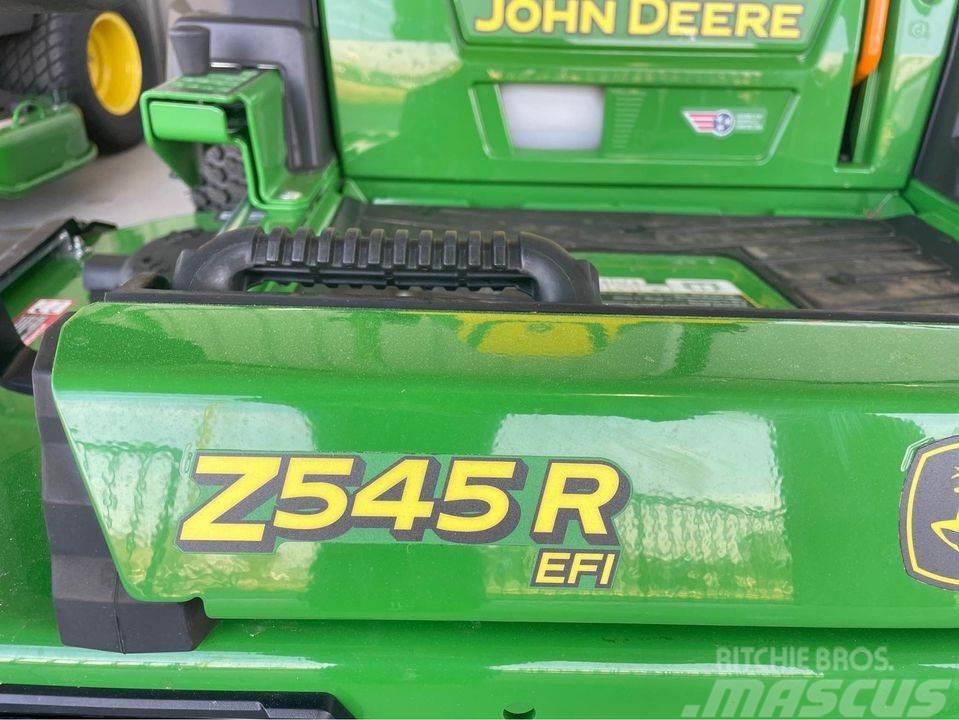 John Deere Z545 Zero-turn grasmaaiers