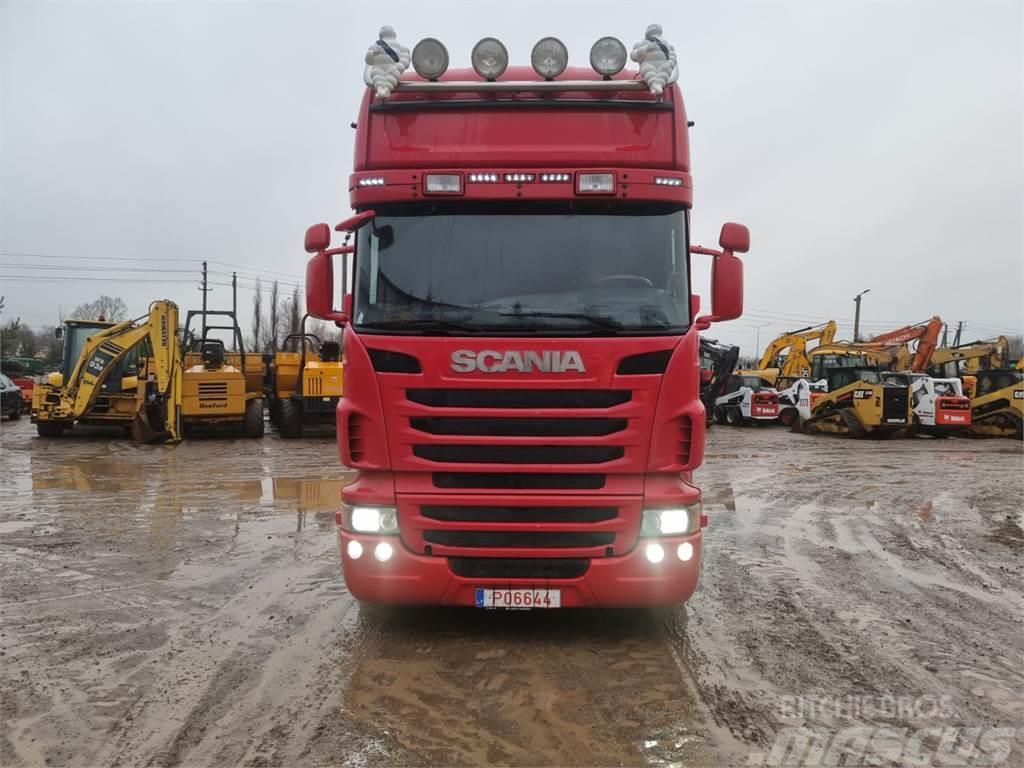 Scania R620 Vrachtwagen met containersysteem
