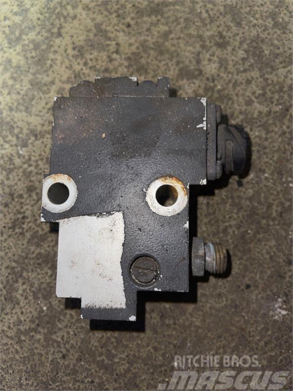 Scania SCANIA VALVE 1470486 / 2021084 Chassis en ophanging