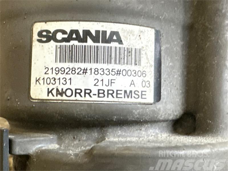 Scania  TRAILER CONTROL MODULE 2199282 Radiatoren