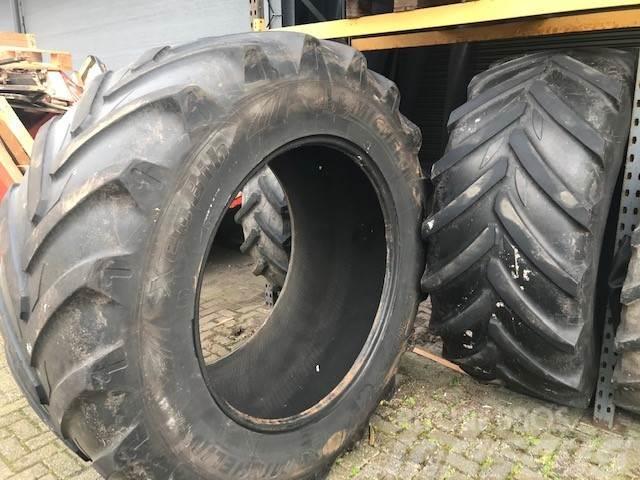 Michelin 600/60R30 & 710/60R42 Banden Tractoren