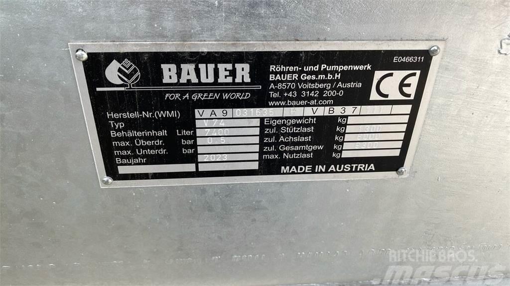 Bauer V74 Drijfmesttanks