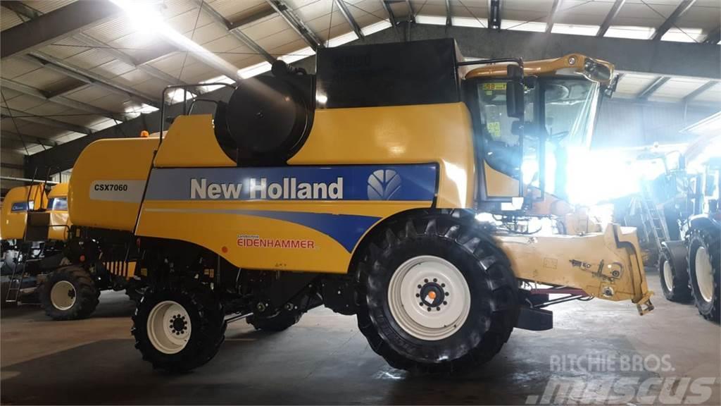 New Holland CSX7060 Laterale Maaidorsmachines