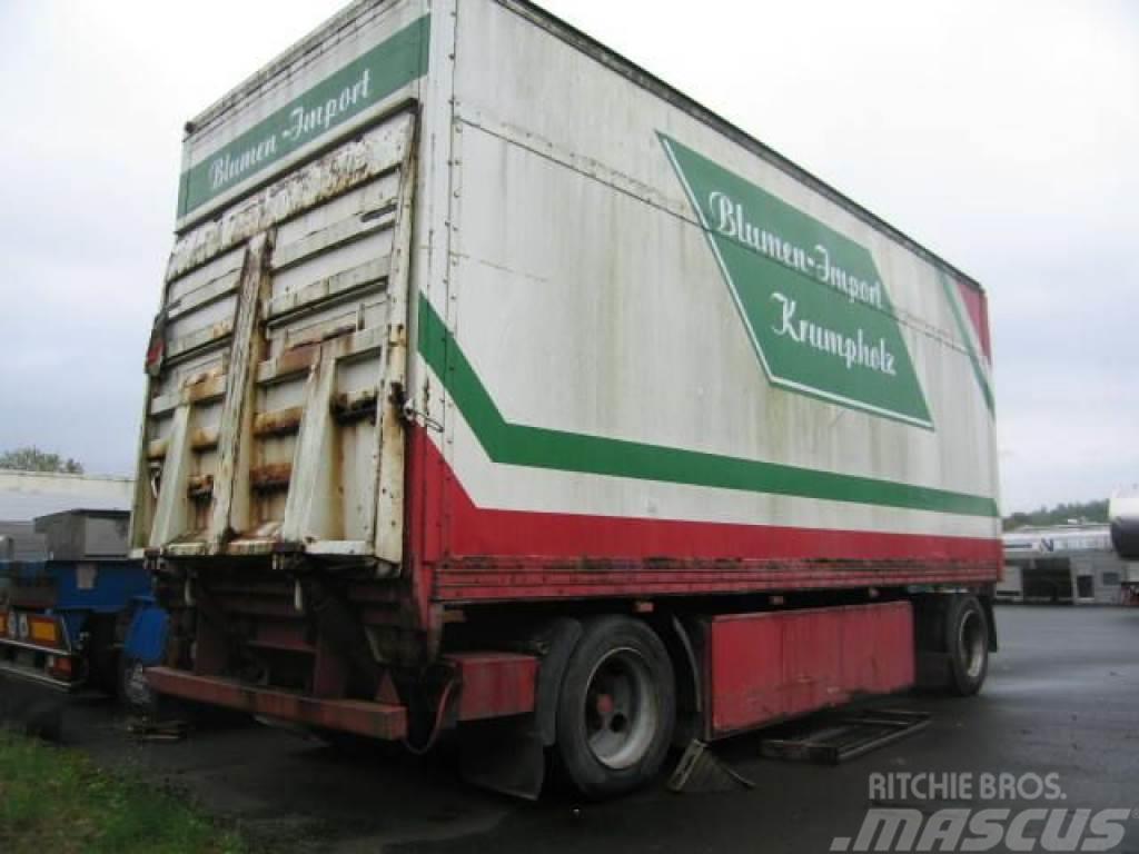 Pacton (Nr. 951) Gesloten opbouw trailers