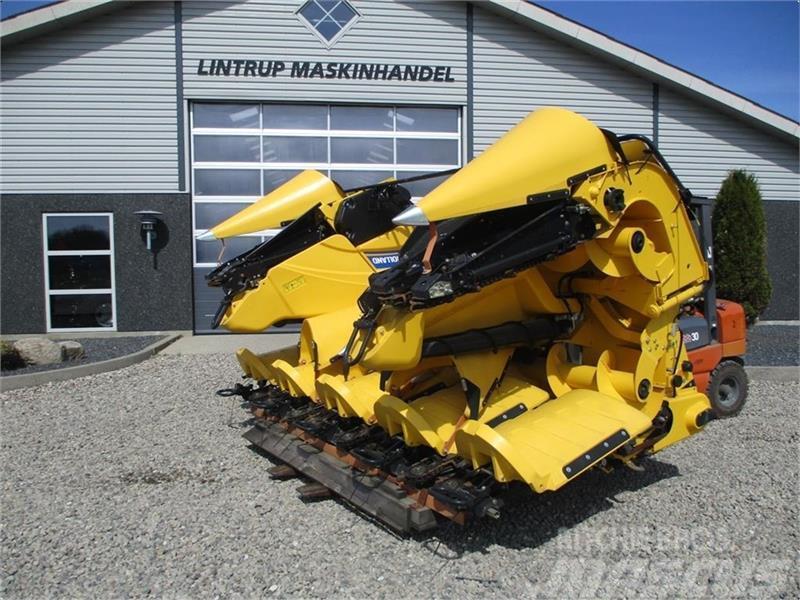New Holland 836 New Holland 980CF 6R80cm Corn header. NEW and  Maaidorsmachines
