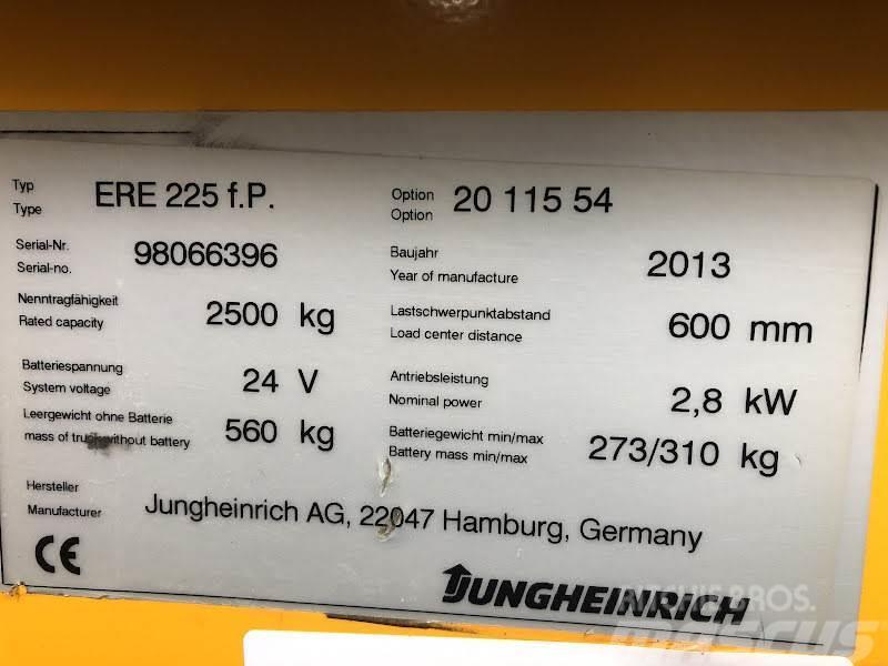 Jungheinrich ERE 225 Electro-pallettrucks