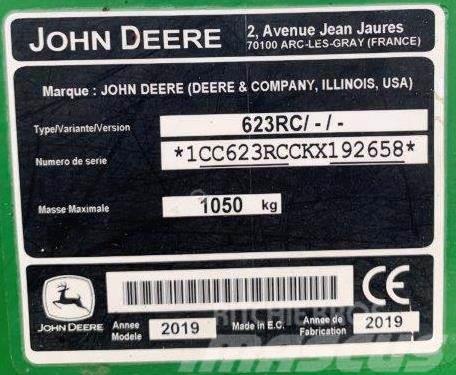 John Deere 6110M Tractoren