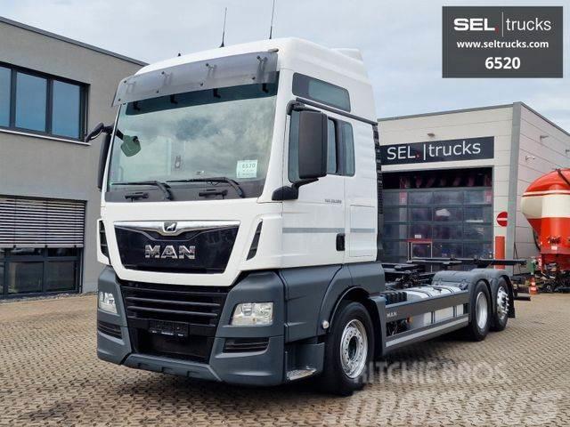 MAN TGX 26.500 / Intarder / Lenk-Liftachse Chassis met cabine