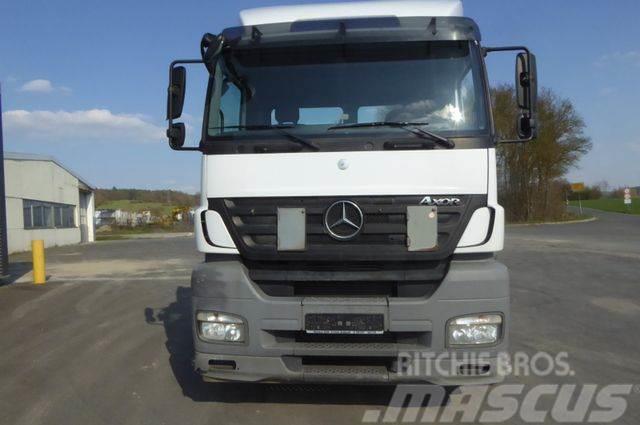 Mercedes-Benz 2543 L 6x2 Vrachtwagen met containersysteem