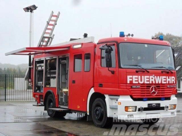 Mercedes-Benz ACTROS 1835 Feuerwehr 2080 L Fire Unit !! Anders