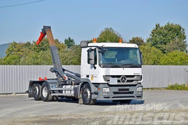 Mercedes-Benz ACTROS 2544 Abrollkipper * Top Zustand! Vrachtwagen met containersysteem