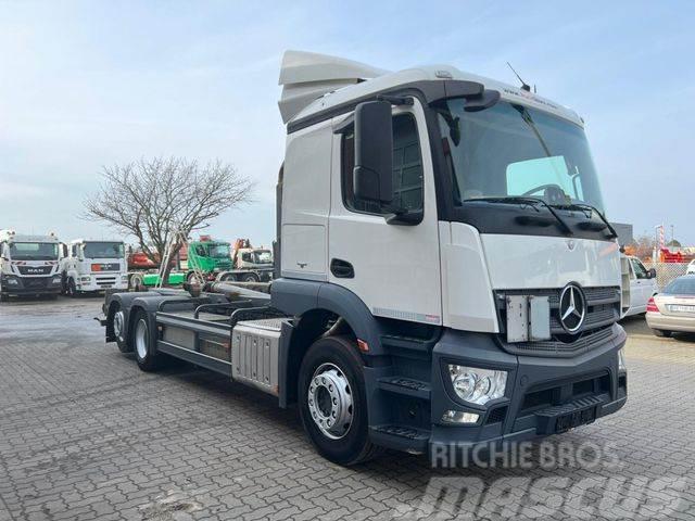 Mercedes-Benz Actros neu 2543 L 6x2 Abrollkipper Meiller Funk Vrachtwagen met containersysteem