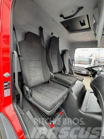 Mercedes-Benz Atego 1224 L*Koffer 7,2m*3 Sitze*AHK* Bakwagens met gesloten opbouw
