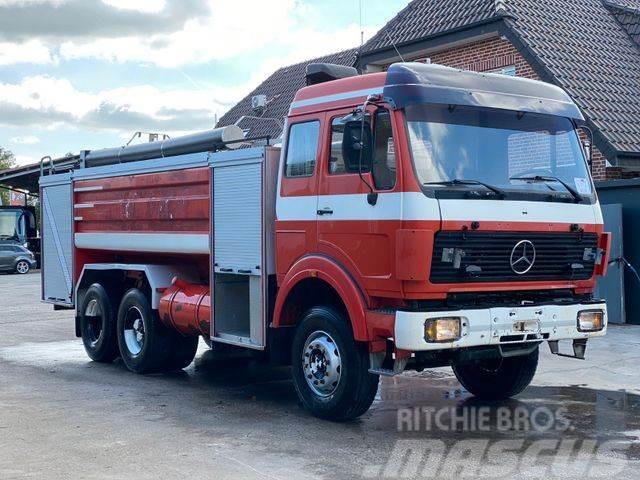 Mercedes-Benz SK 2238 6x2 Feuerwehr Wassertanker Kolkenzuigers