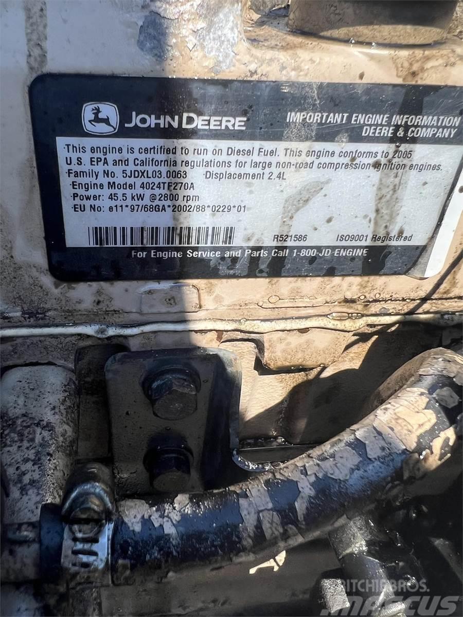 John Deere 4024TF279A Motoren