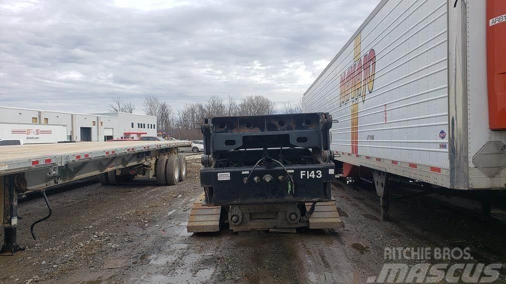  XL Specialized 90 HDE W/ 36' FLIP Low loader-semi-trailers