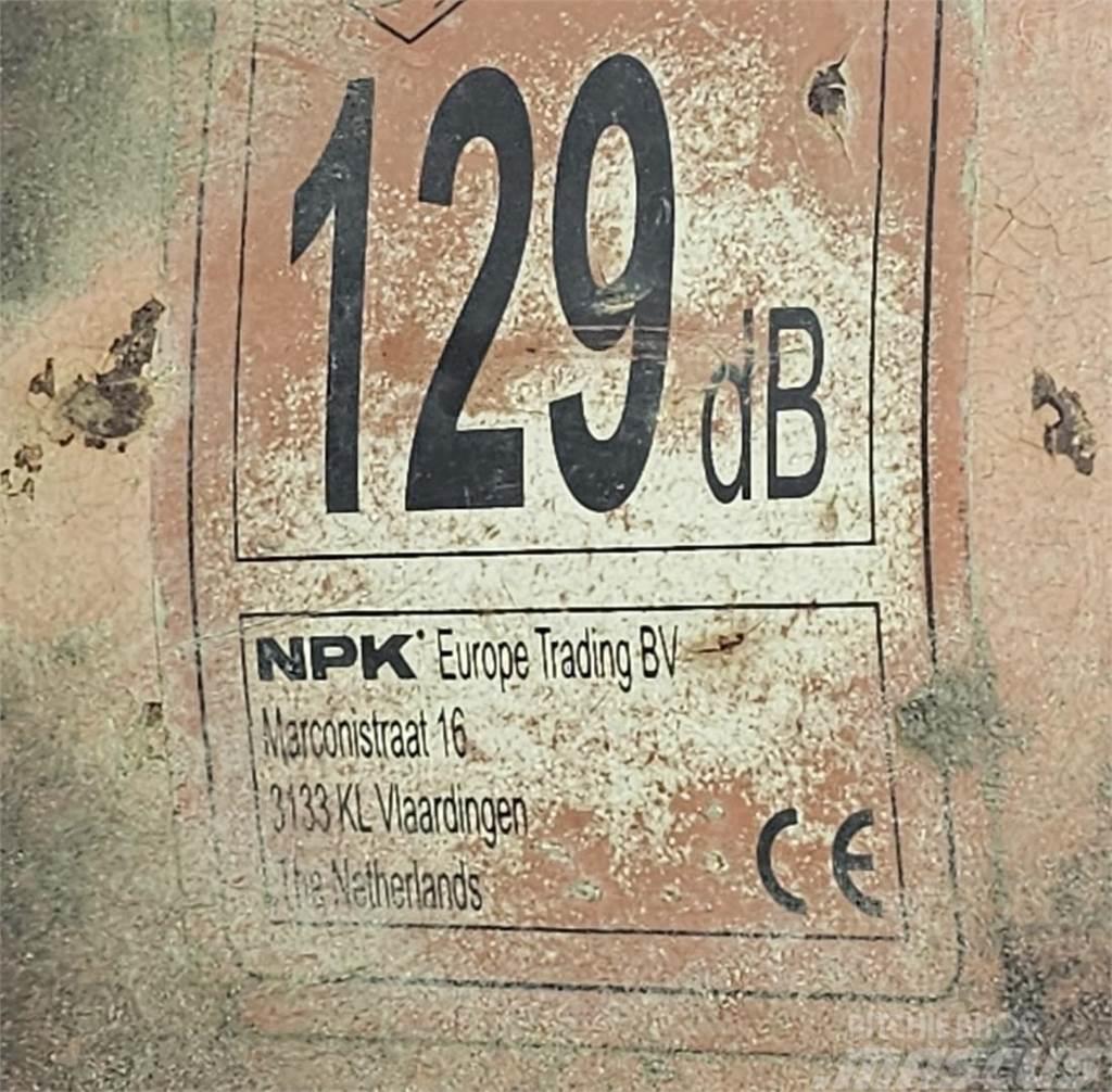 NPK E-210 C iskuvasara NTP10 kiinnikkeellä Hamers en brekers