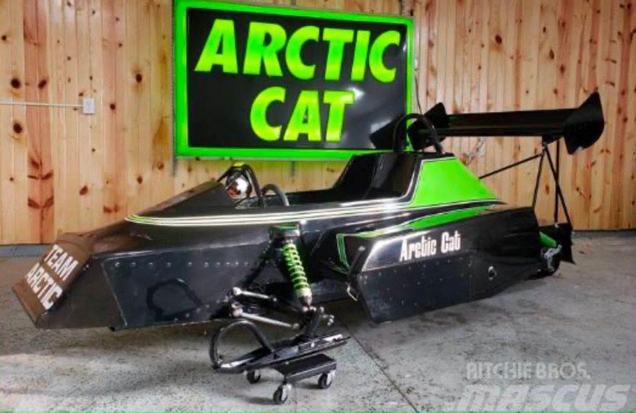 Arctic Cat Twin Tracker 440 Anders