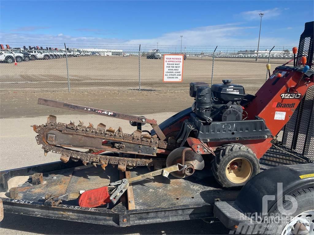 Ditch Witch 1230H Sleuvengravers
