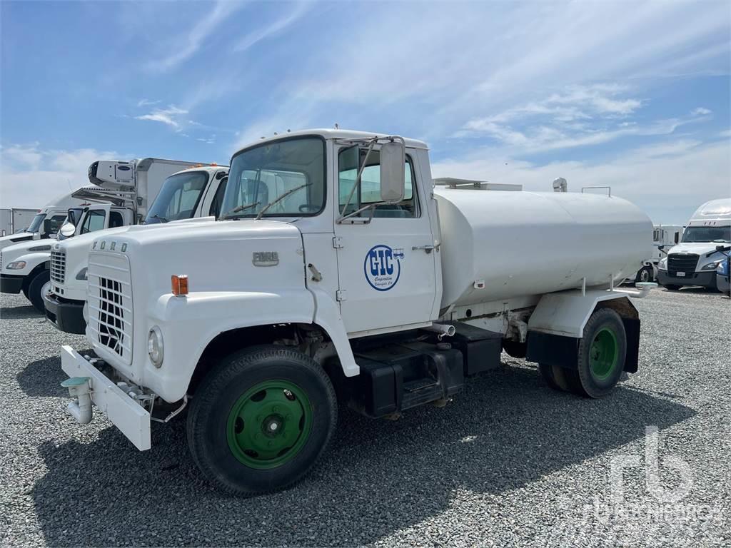 Ford 7000 Water tankwagens