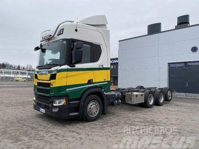 Scania R 650 B8x4*4NB Chassis met cabine