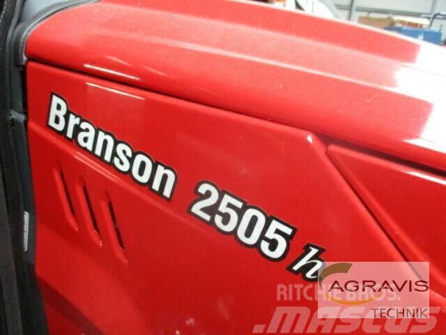 Branson Tractors 2505 H Tractoren