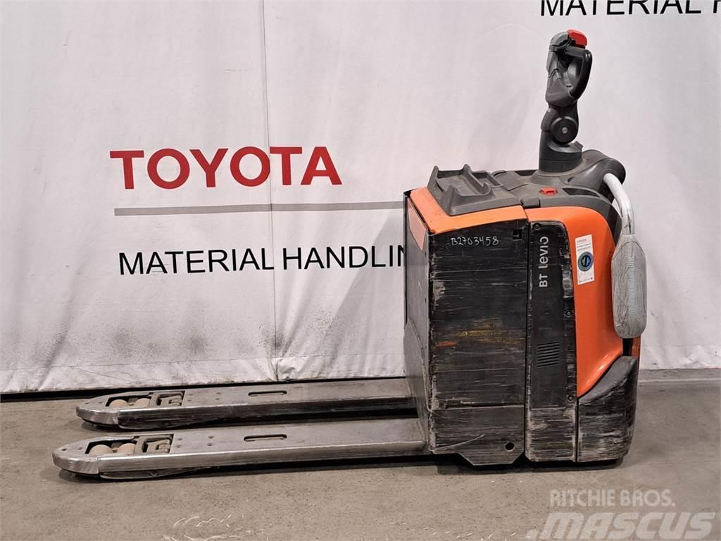 Toyota LPE200 Meerij pallettruck met platform