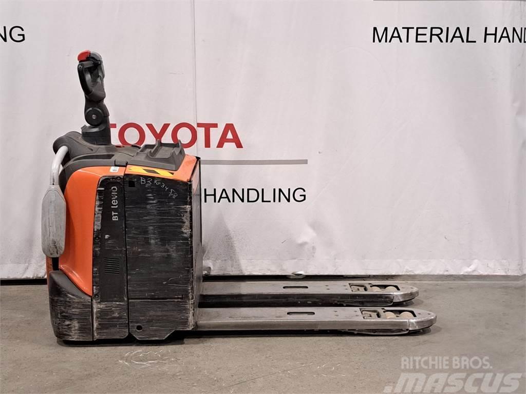Toyota LPE200 Meerij pallettruck met platform