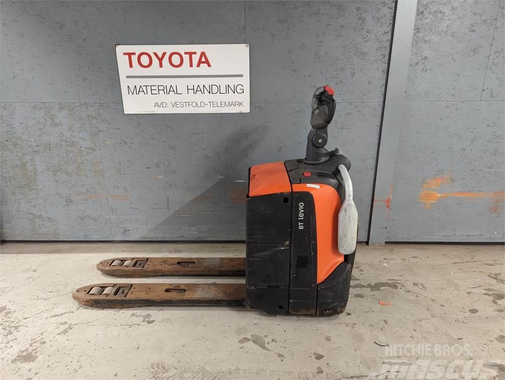 Toyota LPE200B Meerij pallettruck met platform