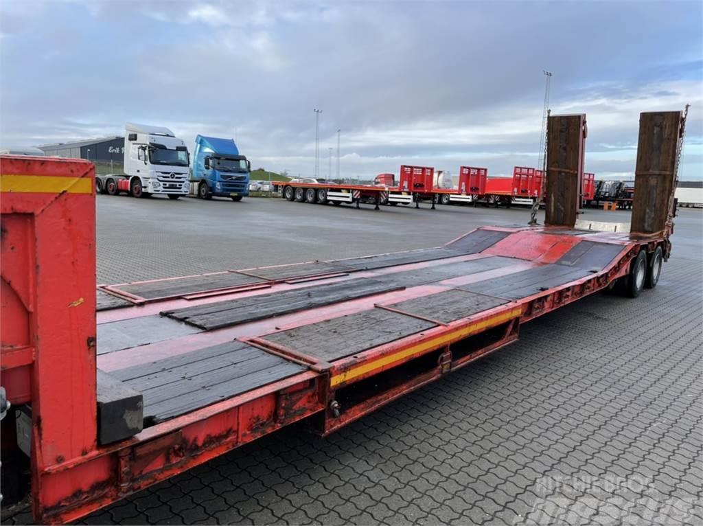Langendorf Tvangsstyring Low loader-semi-trailers