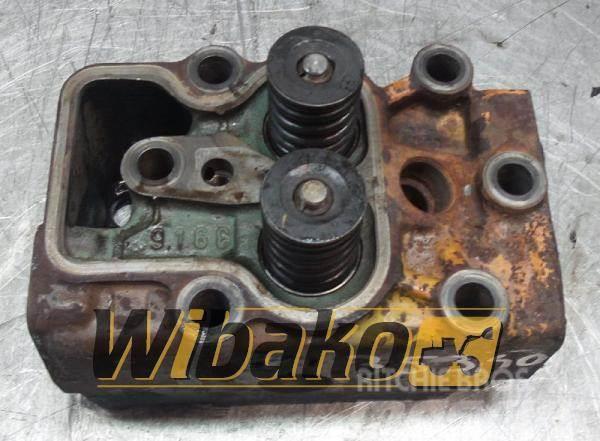 Scania Cylinder head Scania DS9 05 9163 Overige componenten